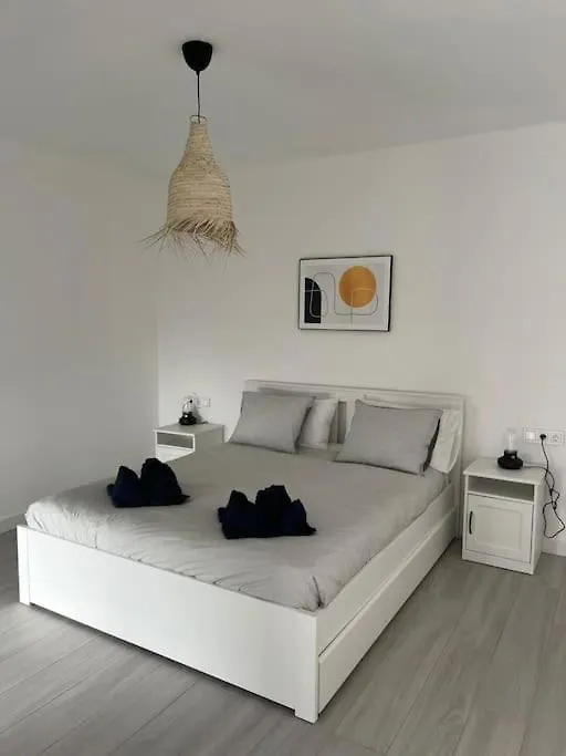 La Sal - Two Double Bedroom Apartment Lajares Spain