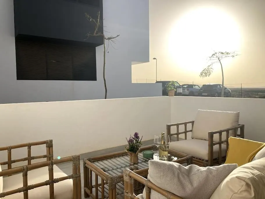 La Sal - Two Double Bedroom Apartment Lajares Spain
