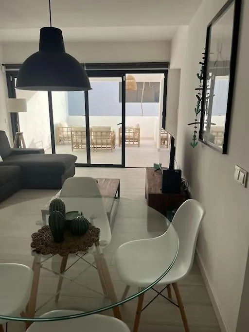 La Sal - Two Double Bedroom Apartment Lajares