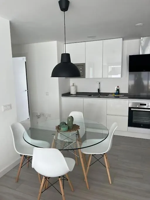 La Sal - Two Double Bedroom Apartment Lajares