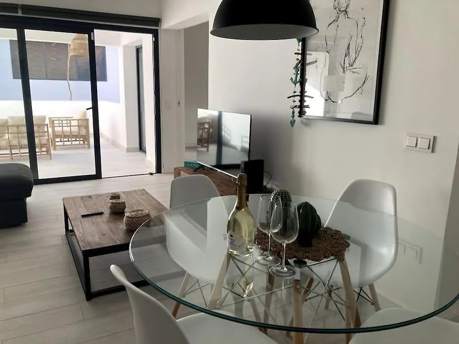 La Sal - Two Double Bedroom Apartment Lajares Spain